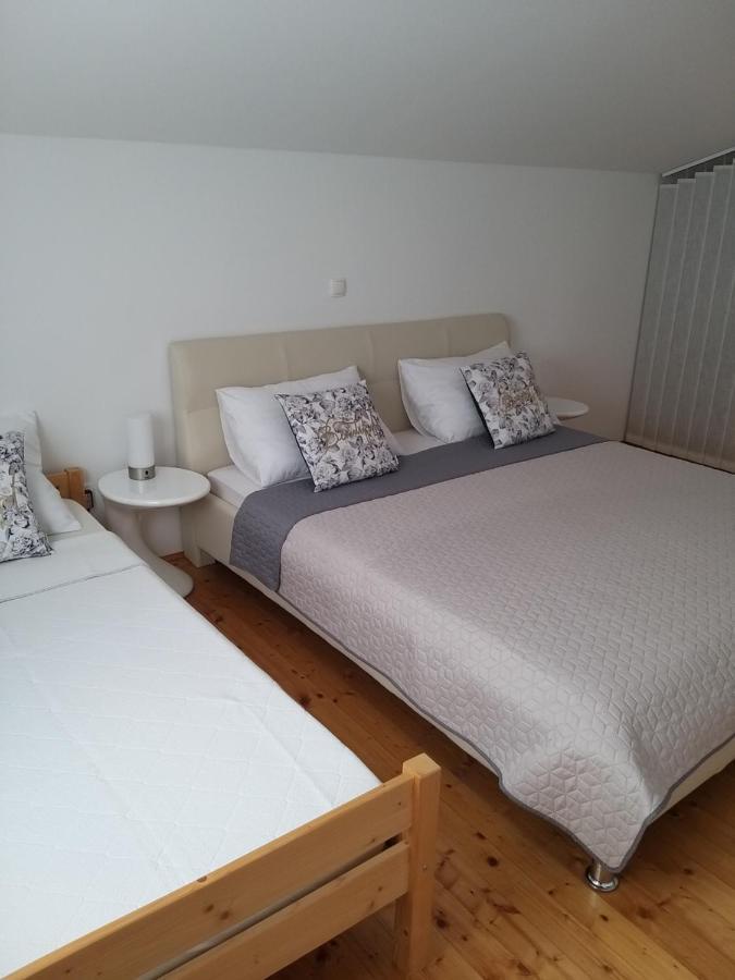 Apartment Kale シベニク エクステリア 写真