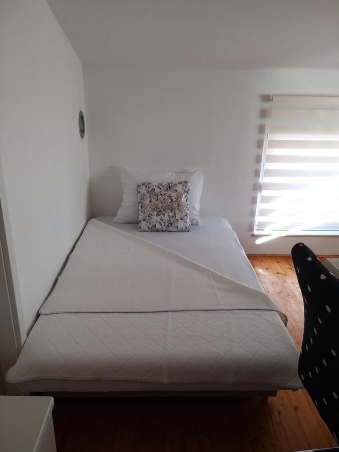 Apartment Kale シベニク エクステリア 写真